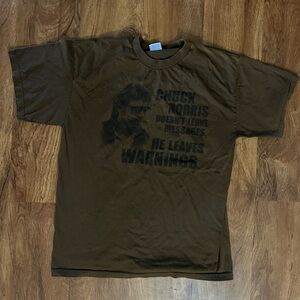 Brown vintage Chuck Norris tee. Men’s size L
